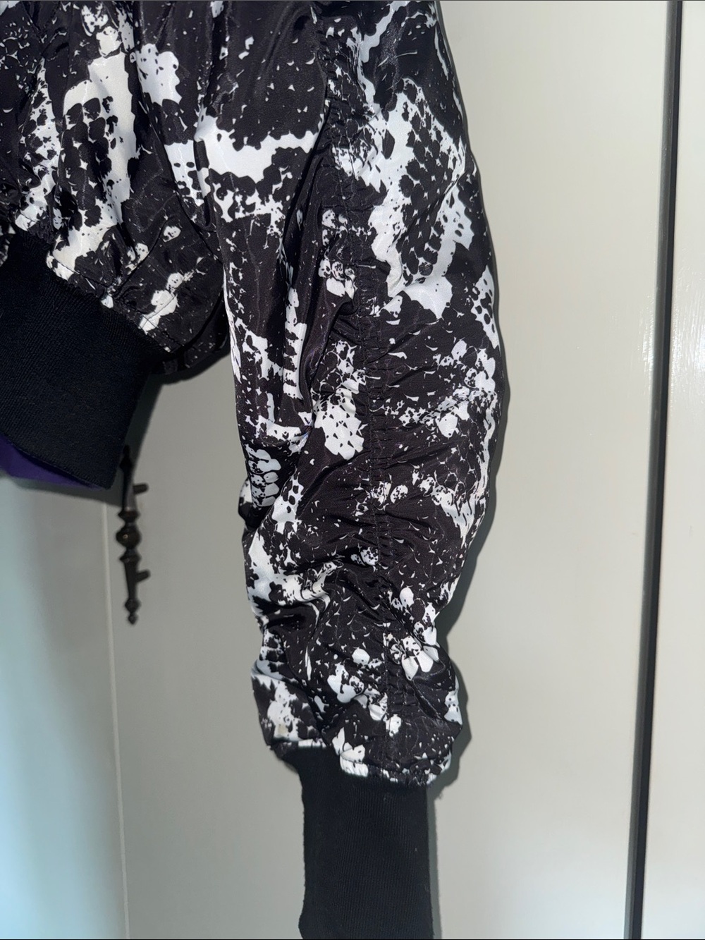 Reversible Studio R330 Bomber Jacket - Picture 3 of 10
